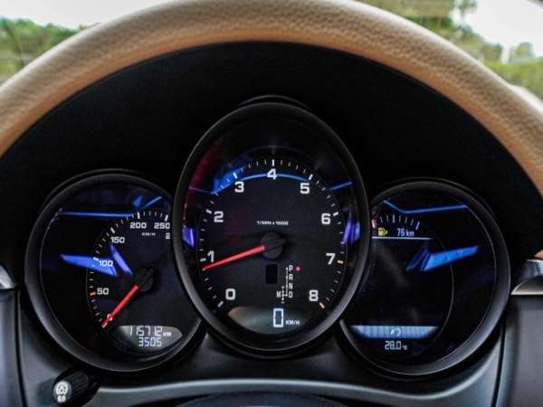 微碩WINSOK高性能場效應管WSP4099，助力汽車儀表盤性能升級